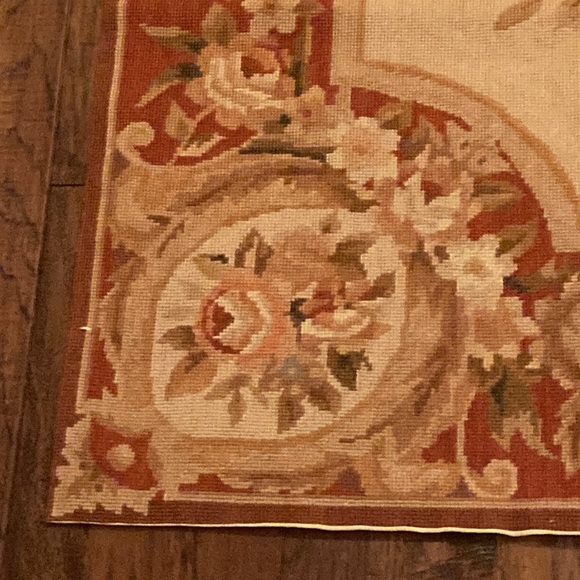 Floral Patterned Area Rug - Picture 2 of 6